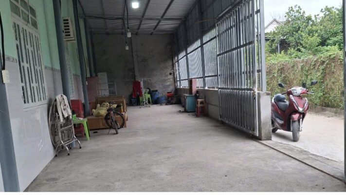 Bán Nhà Sổ Hồng Riêng 222m² Phường Tân Hiệp - Tân Uyên Chỉ 2.1 Tỷ