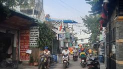 Nhà Mặt Tiền Gần Ngã Tư Miếu Ông Cù Thuận An - Vị Trí Kinh Doanh Đắc Địa