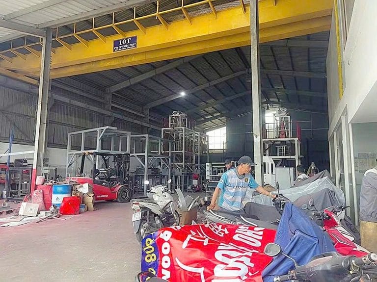 Cẩu trục có biển 10T bên trong xưởng cho thuê tại Thuận Giao